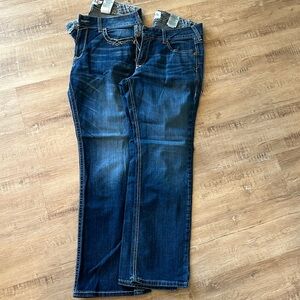 Like New!  Women’s Ariat Jean Bundle. Size 33R and 33S. Boot cut jeans.